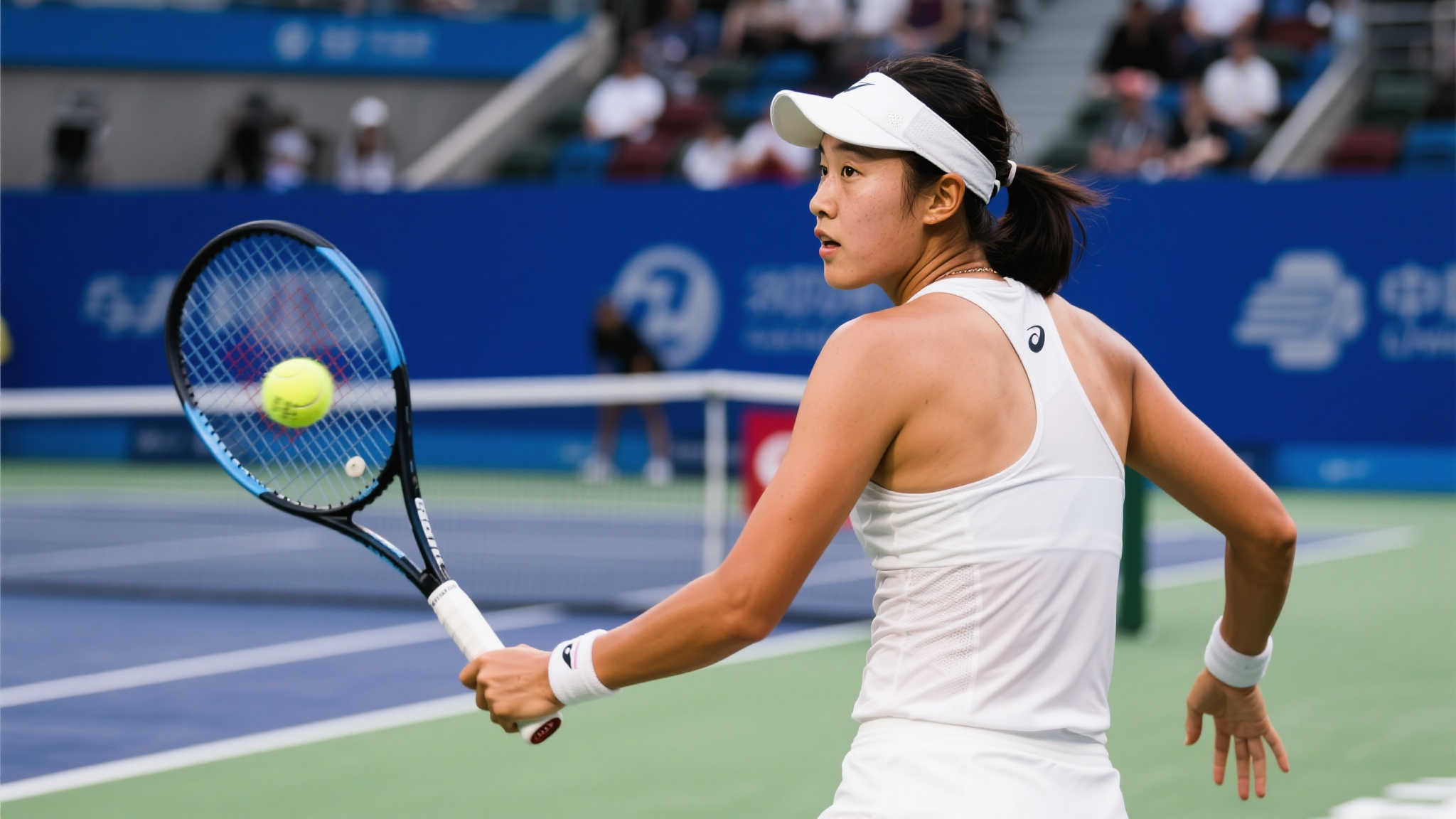 张筠涵连夺八强,职业生涯世界排名创新高 近年来,女子网球赛事竞争激烈,各路新星纷纷崭露头角